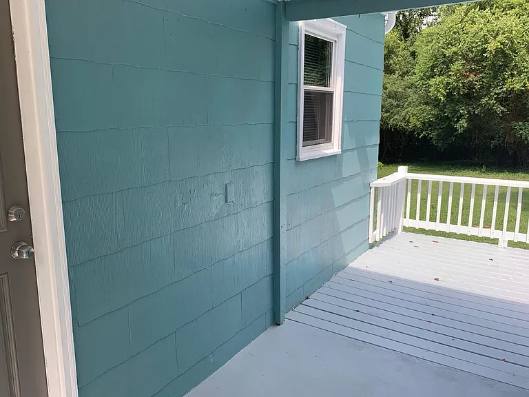 233 Greenwood Ave — Photo 14