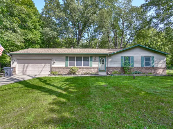 22194 38th Ave, Mattawan, MI 49071