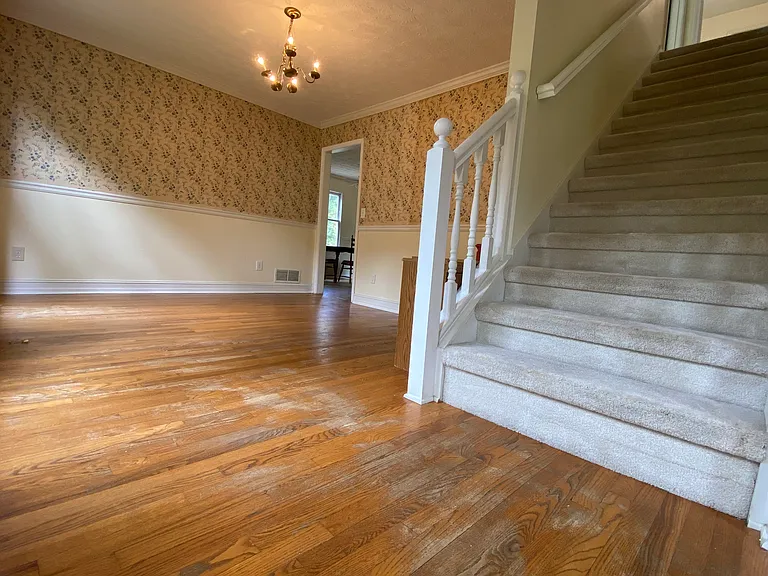 1188 Westchester Dr — Photo 24
