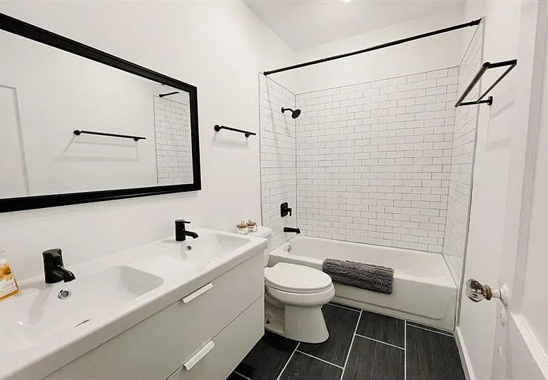 1408 Memorial Dr SE #UPSTAI — Photo 19