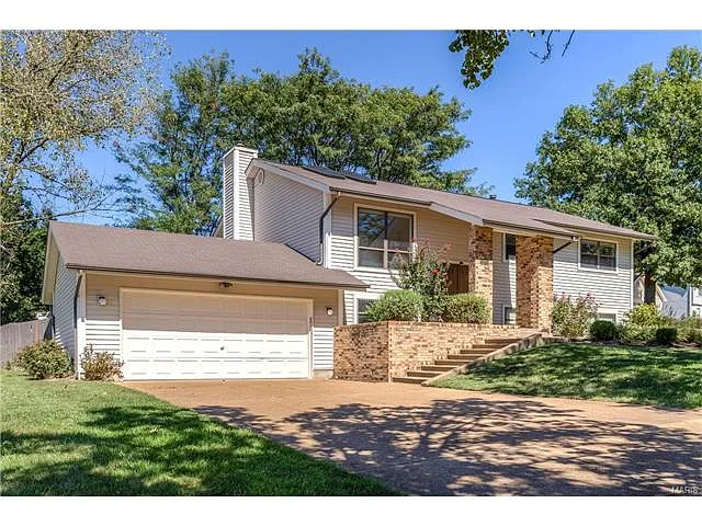 1205 Wood Station Pl photo 1