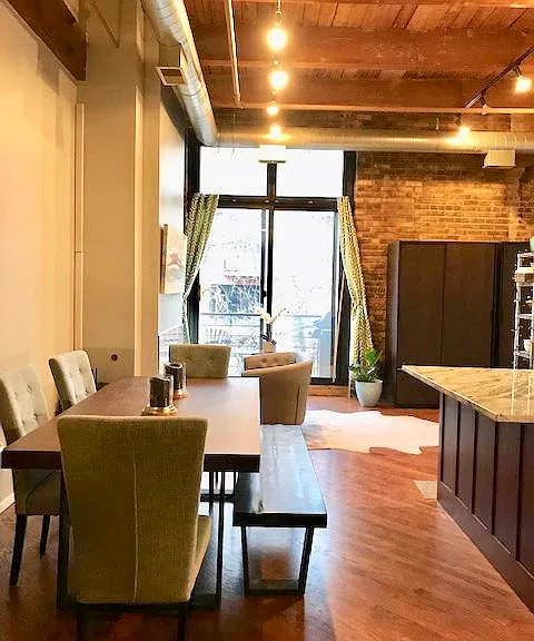 2300 W Wabansia Ave #224 — Photo 1