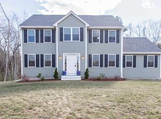 55 Sherburne Rd, Pelham, NH 03076