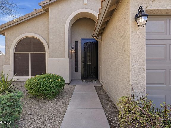 3rd image of 8370 W SPUR Drive