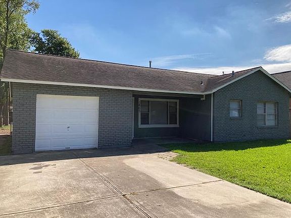 Lots of updates which includes fresh exterior paint.