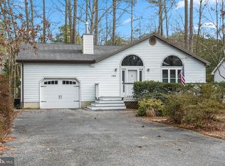 106 Sandyhook Rd, Ocean Pines, MD 21811