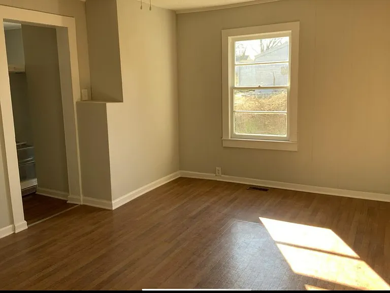 403 Cook St — Photo 7