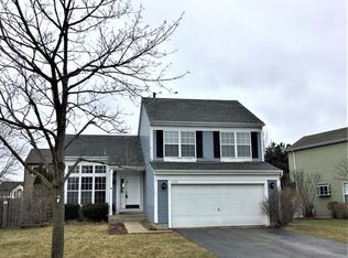 2426 N Periwinkle Way, Round Lake Beach, IL