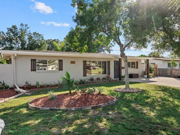 5766 37TH AVENUE N, ST PETERSBURG, FL 33710