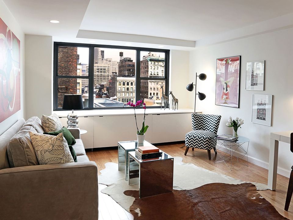 1st image of 7 E 14th St APT 18L