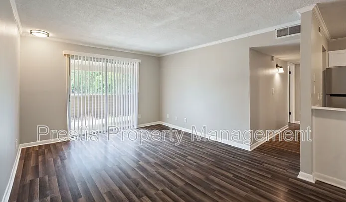 The Lotus Apartments — Photo 2