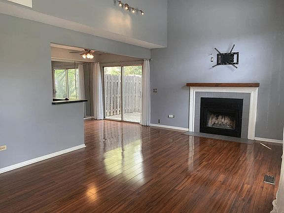 5th image of 1163 N Knollwood Dr