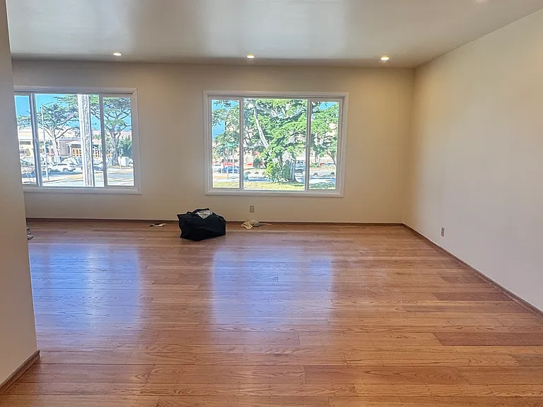 2652 Quintara St — Photo 7