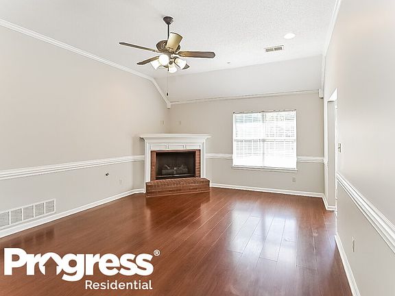 4th image of 2373 Kindlewood Dr
