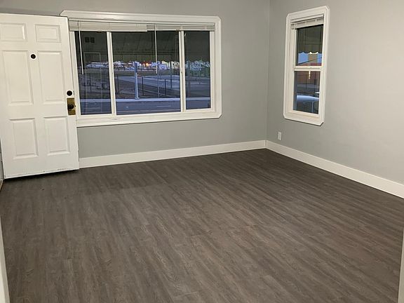 4th image of 260 Valle Vista Ave
