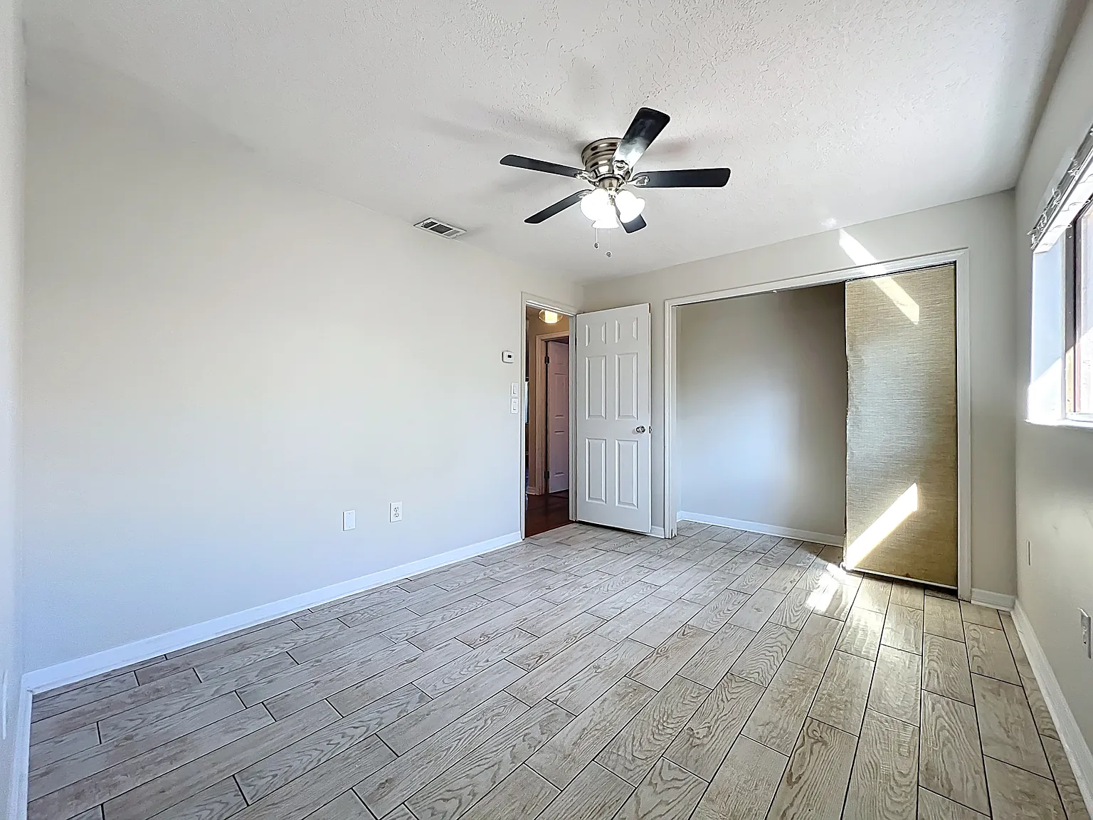 640 Casa Grande Drive - 1 — Photo 3