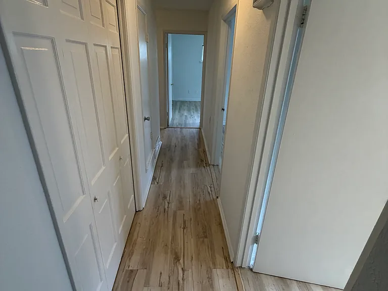 4417 Princeton Dr — Photo 8