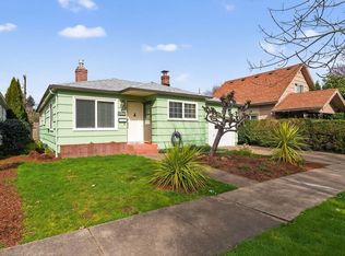 1155 18th St NE #A, Salem, OR