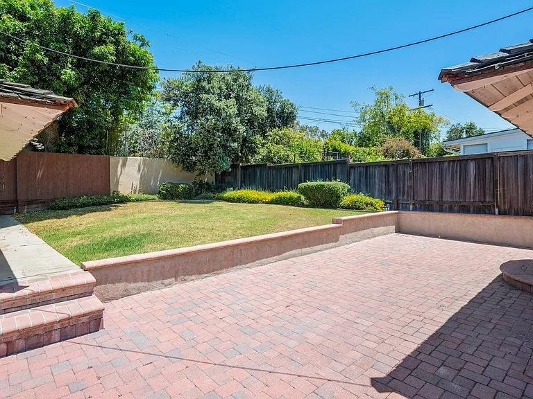 3409 Palos Verdes Dr N — Photo 21