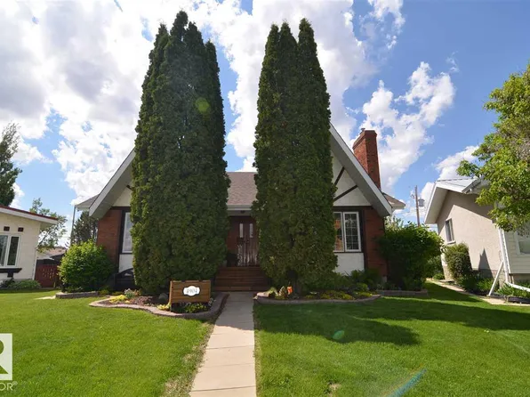 4904 43a St, Barrhead, AB T7N 1J5