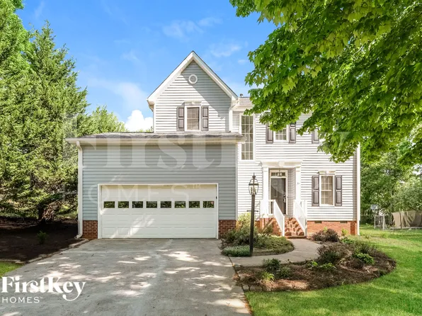 5325 Gyddie Dr, Winston Salem, NC 27105