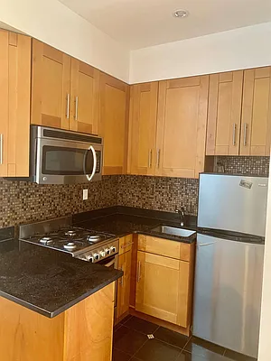 Rented by Compass | media 30