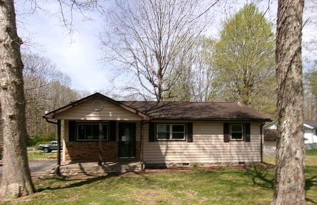 1st image of 927 Old Grandview Rd
