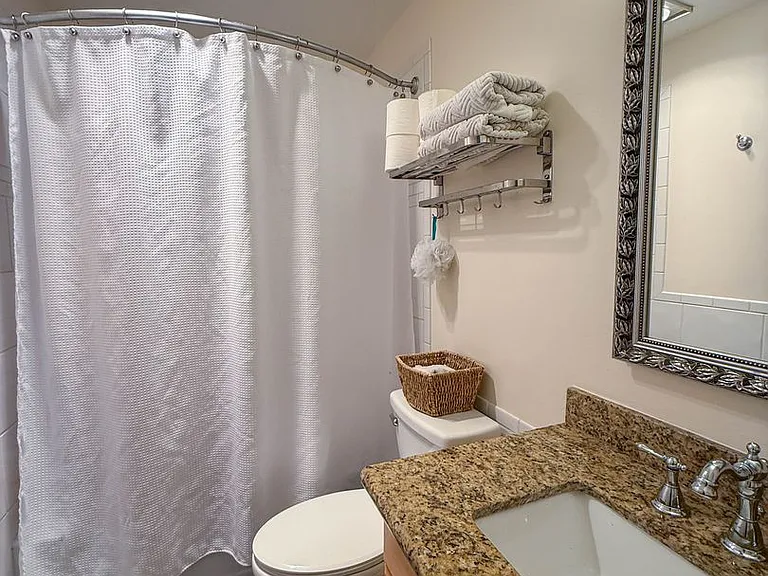 630 5th Ave S #208 — Photo 8