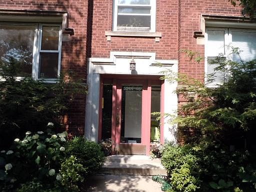 1st image of 5244 N Glenwood Ave #1S