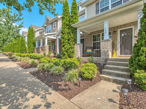 1439 Riverbrook Dr, Hermitage, TN 37076
