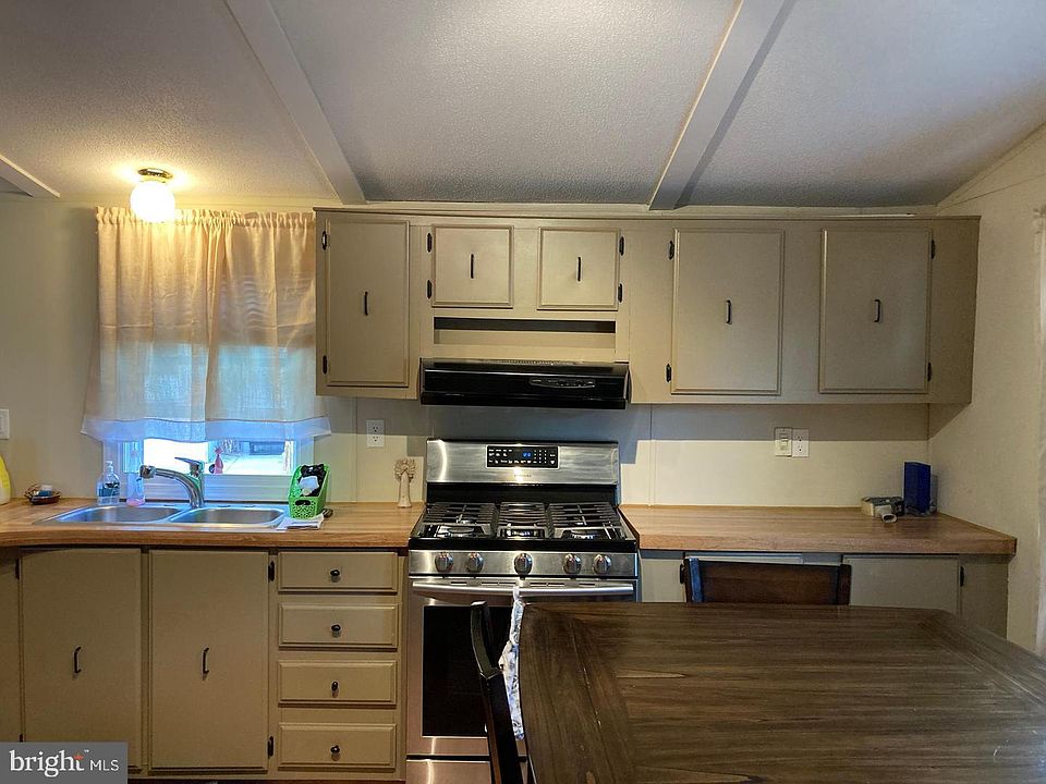 2304 Brownsville Rd Feasterville Trevose, PA, 19053 Apartments for