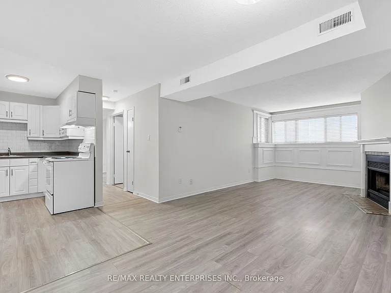 126 Bell Farm Rd #B04 — Photo 9
