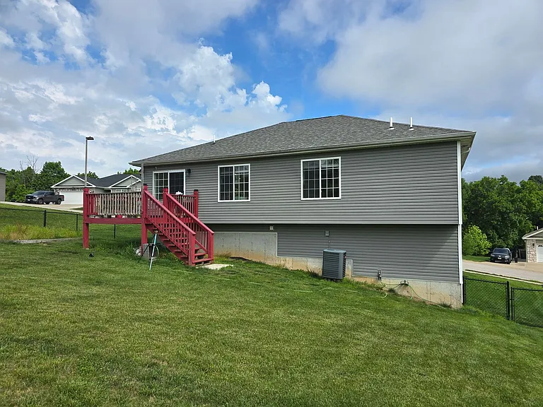 203 Ridgeview Dr — Photo 38