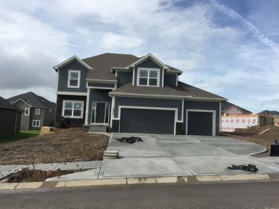 9400 N. Revere Ave., Kansas City, MO, 64154