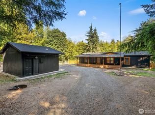 10455 Woodchuck Ln SE, Pt Orchard, WA