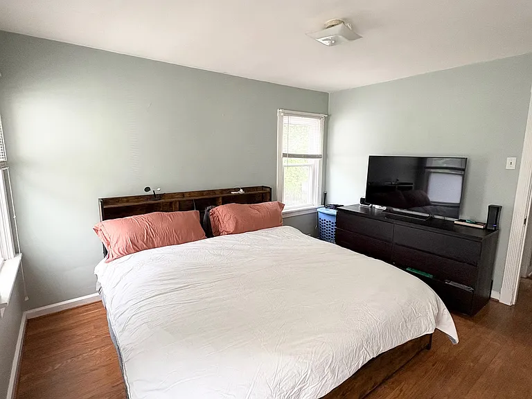 Primary bedroom fits king or queen bed