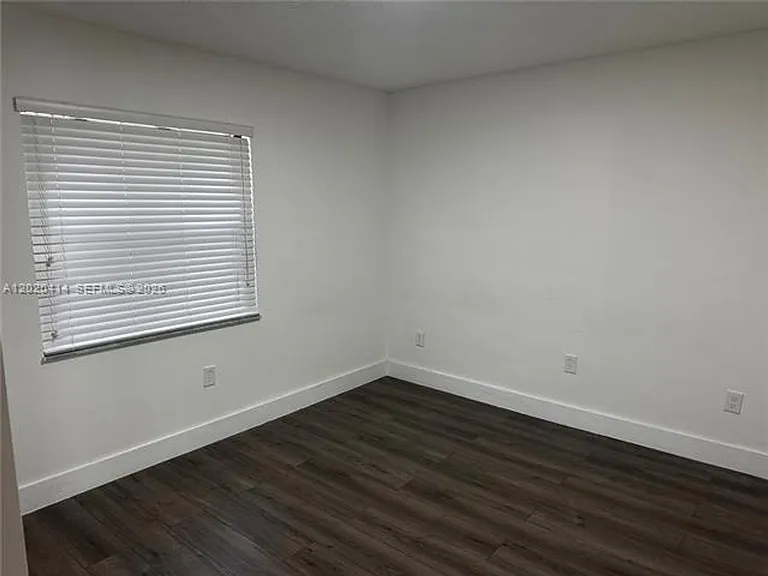 13350 SW 88th Ter #F — Photo 13