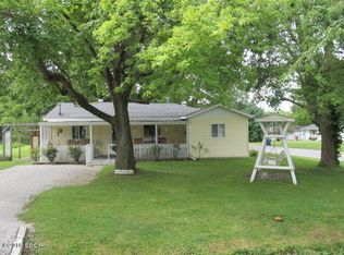 901 Airport Rd, Mount Vernon, IL 62864