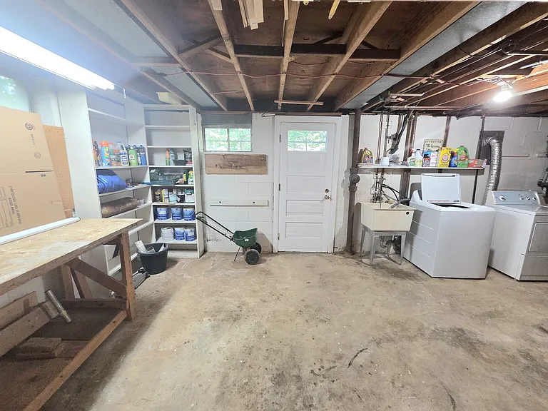 111 Tamarisk Ct — Photo 41