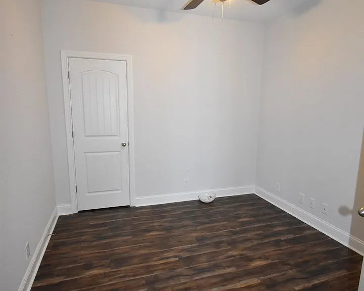 1072 Fuji Ln — Photo 9