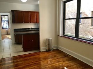 2154 Crescent St APT B2, Astoria, NY 11105