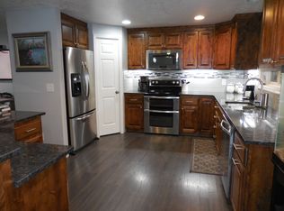 61505 Twin Lakes Loop, Bend, OR 97702