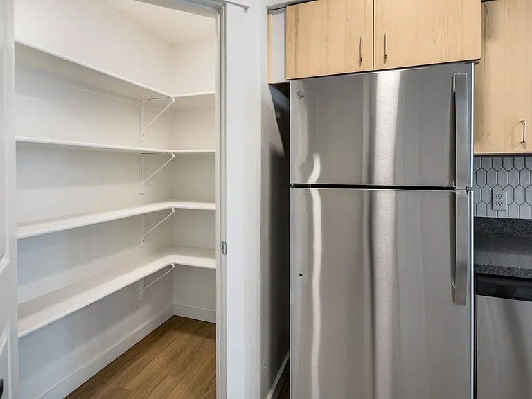 Grand 1 Bed Grand 1 Bed