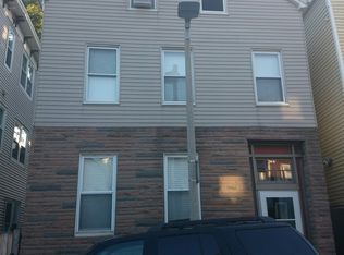 27 Jenkins St, South Boston, MA 02127