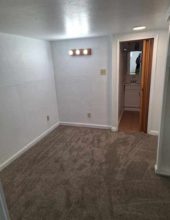 1st image of 1115 Franklin Ct #1/2