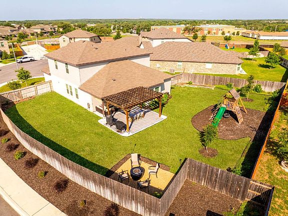3rd image of 2315 Pennilynn Way