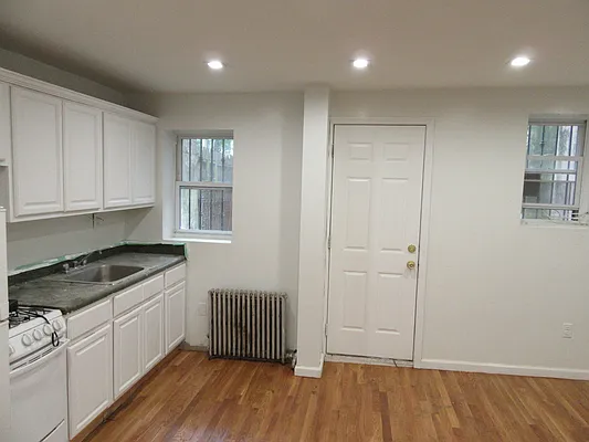 Rented by GFI Realty Services LLC | media 4