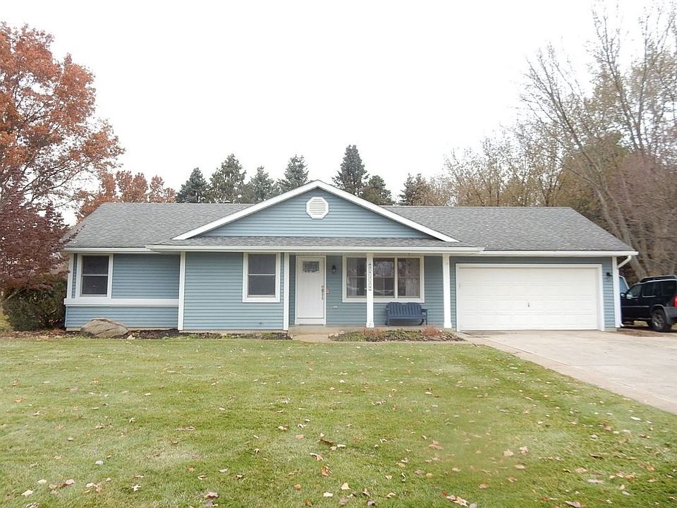 1st image of 59329 Teaberry Ct