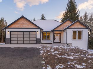 37330 Labiske Ln, Astoria, OR 97103