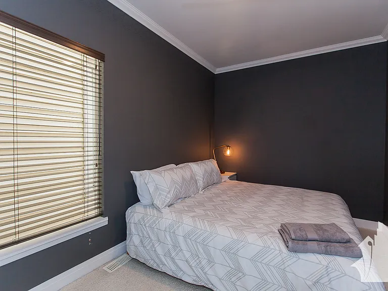 1625 W Hollywood Ave #1 — Photo 20